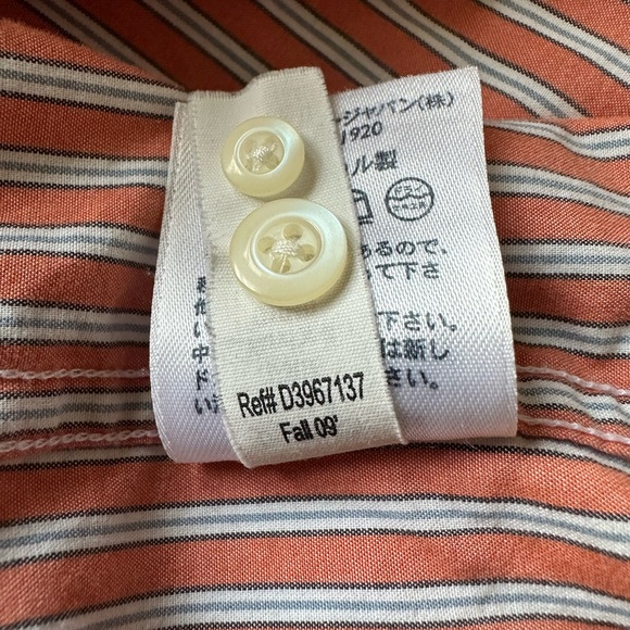 Eddie Bauer Men's Striped Button Down Shirt - Salmon and White Vintage Fall 2009 - Picture 3 of 4